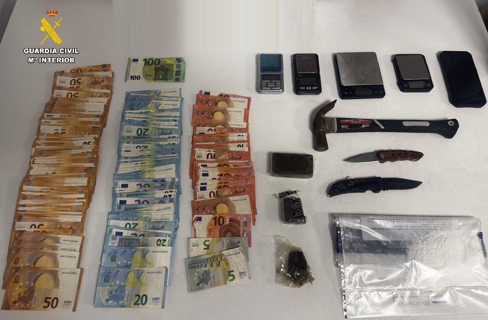 La Guardia Civil arresta a un presunto traficante de drogas