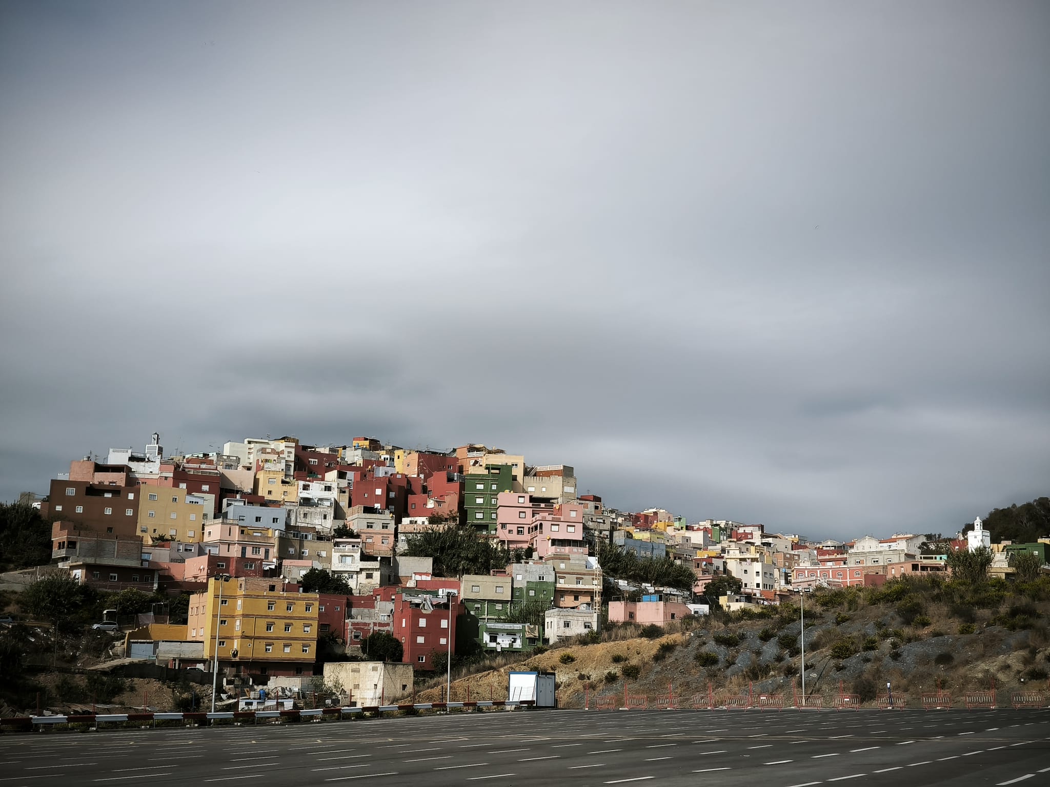 Detenido en Ceuta por intento de homicidio y tenencia de armas