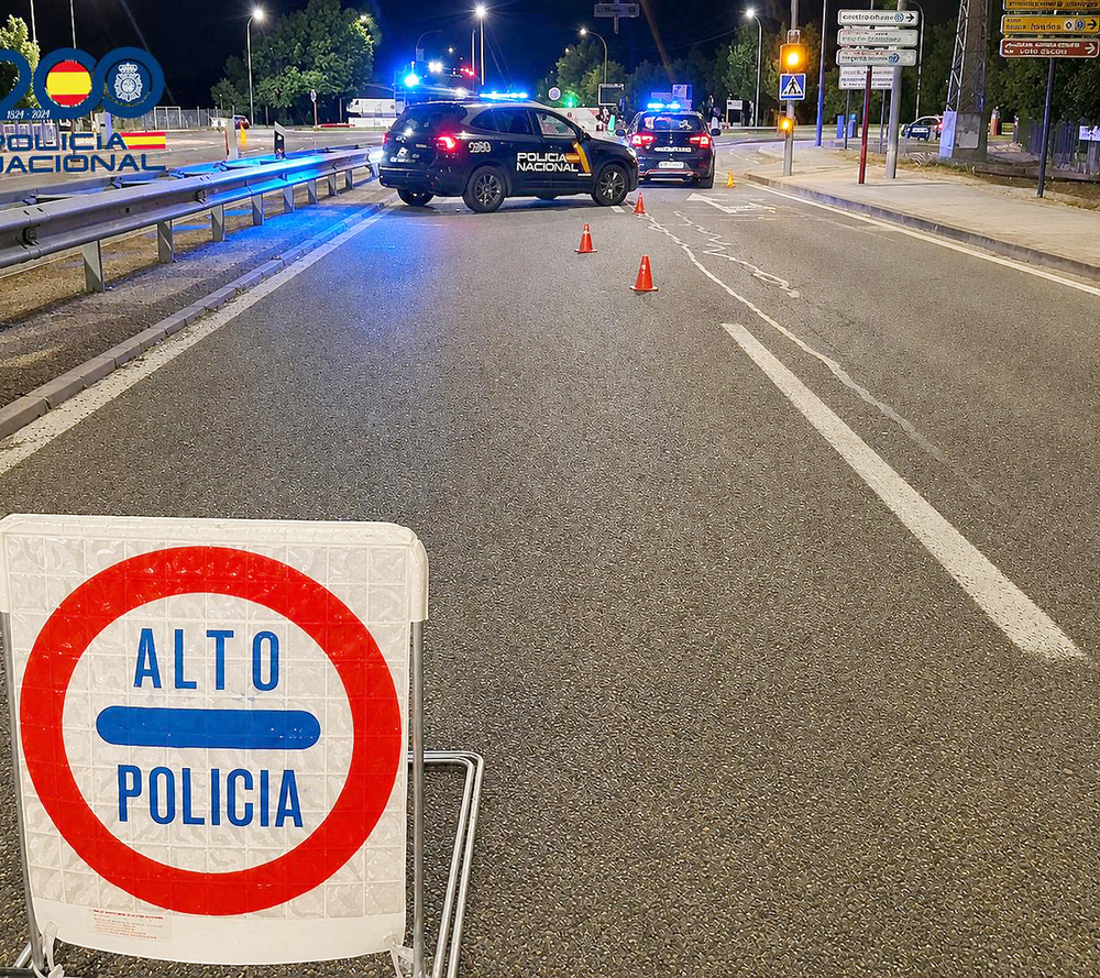 Detenido por circular 10,5 km en sentido contrario por la A-65