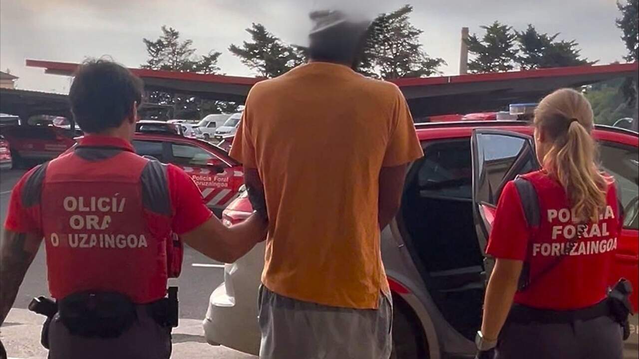 <p><strong>Detenido en Tafalla un joven de 26 años por amenazar a una mujer e intentar robarle un teléfono móvil</strong></p>