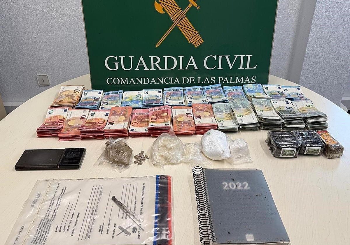 Detenido tras intentar huir con una bolsa con droga y dinero al ser sorprendido por la Guardia Civil