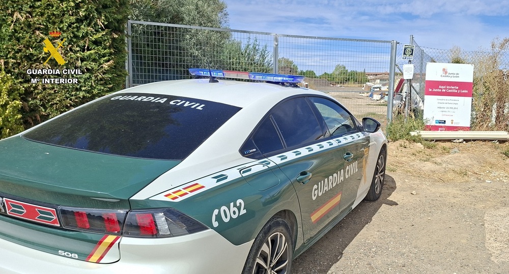 Detenidos dos individuos por robo de chatarra en Frómista