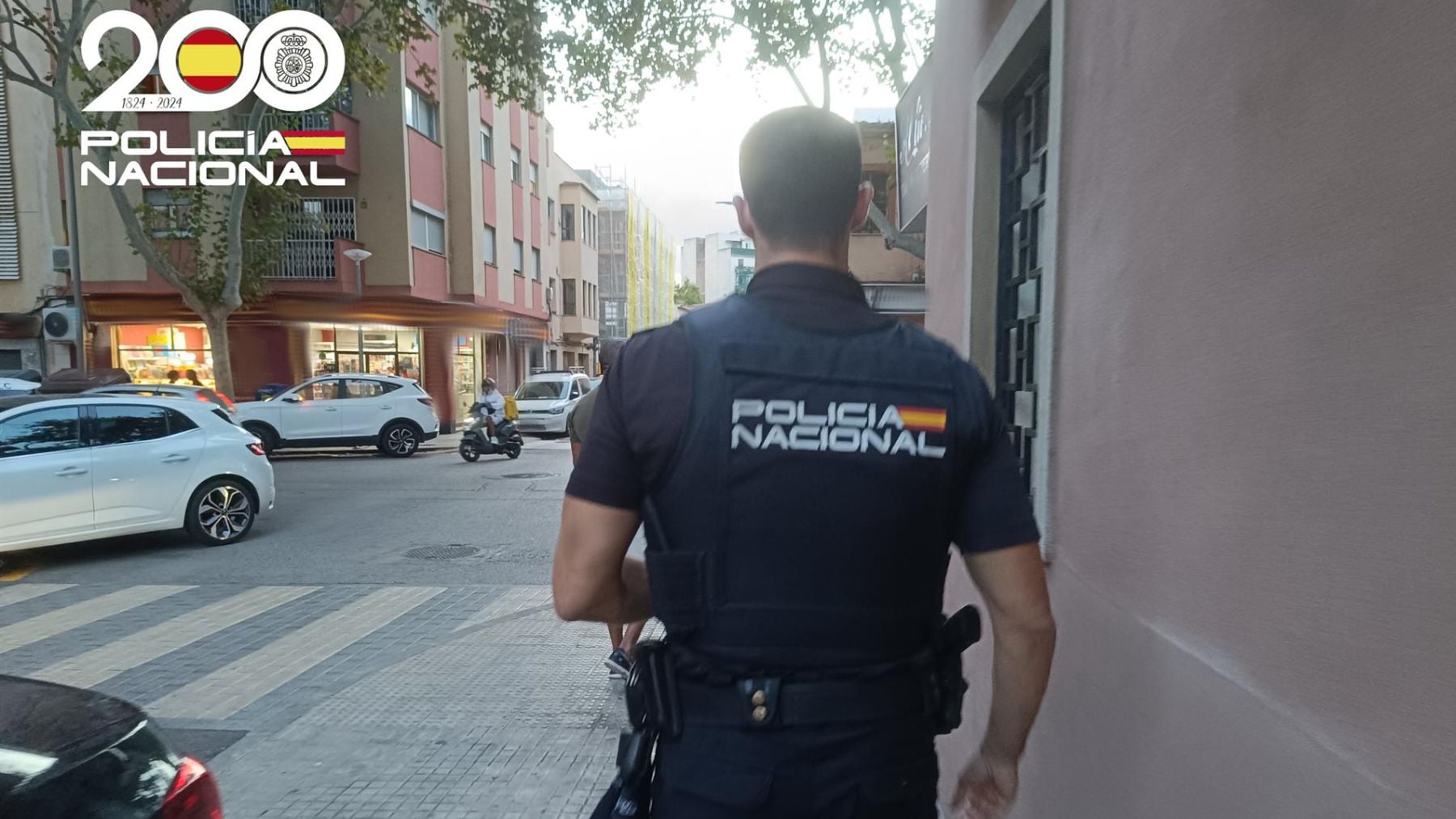 empleado hotel Palma compañero trabajo robo ordenador propinas