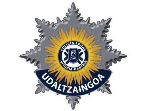 Detienen a mujer por amenazar con cuchillo a exnovia en Vitoria