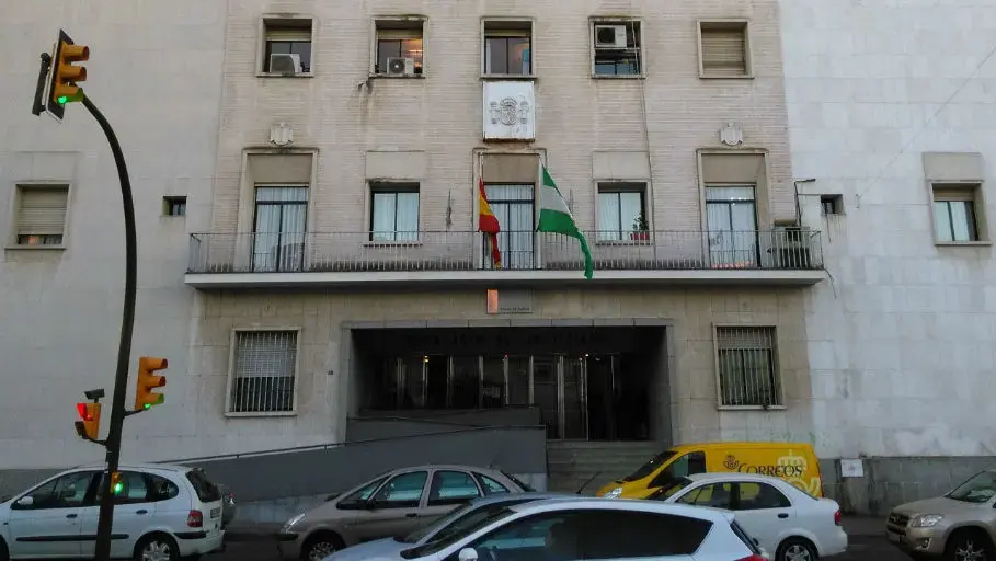 Prisión sin fianza para las dos detenidas por la brutal agresión a un taxista en Huelva