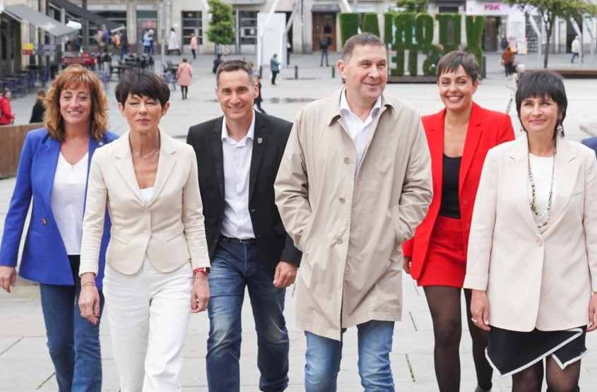 Vitoria-Alava: Bildu anuncia candidatas y… ¡No han acabado votaciones!