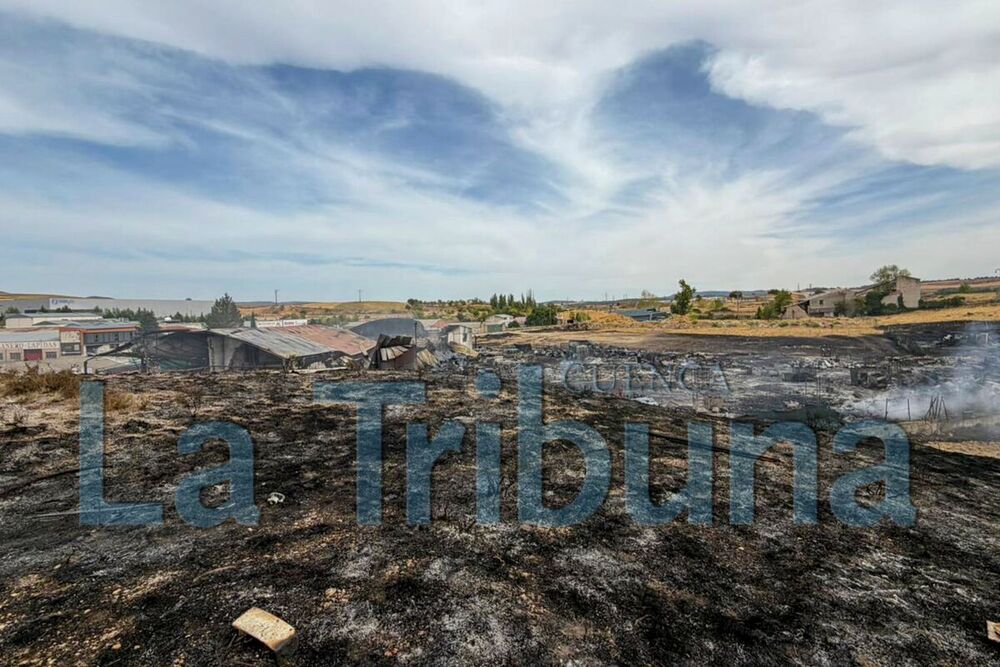 Extinguen el incendio de Mobec después de tres semanas