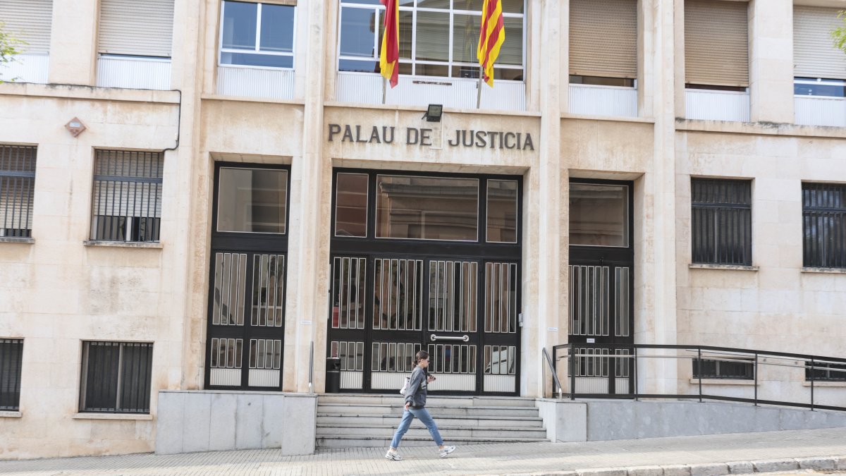 Excap de colla de los Xiquets del Serrallo enfrenta 19 años de prisión por abuso sexual a menor y obtención de material pornográfico