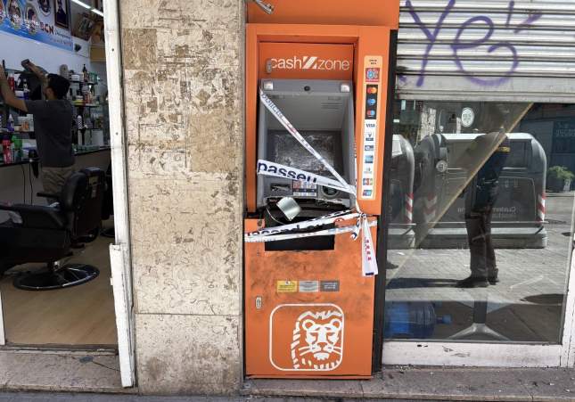 caixer automatic rebentat sants