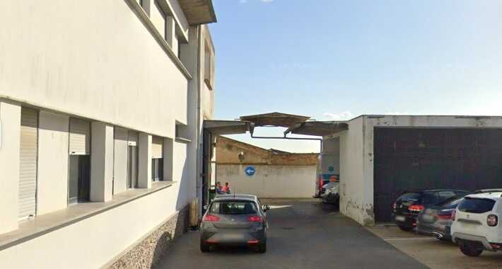 Condenado a 9 meses de prisión tras agredir y sacar el hombro de su sitio al celador en un centro de salud