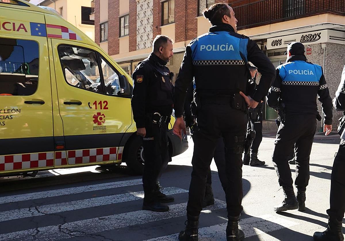 Incendio en vivienda de Salamanca por explosión de un cargador en un colchón