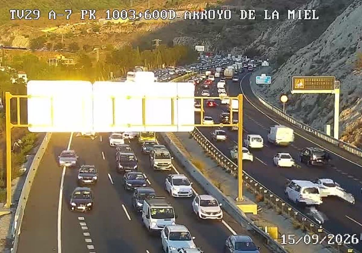 Inicio de Martes Caótico en la Costa del Sol: Hasta Diez Kilómetros de Atascos por Accidentes en la A-7