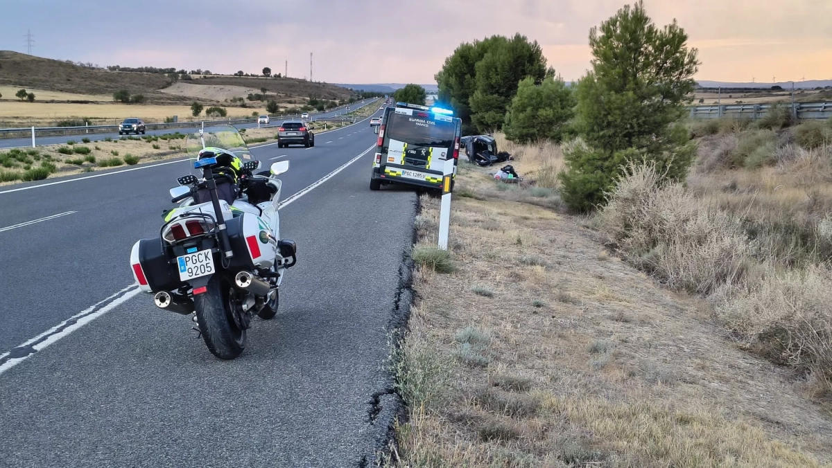 Joven conductor herido grave en accidente vial en Almudévar, Zaragoza