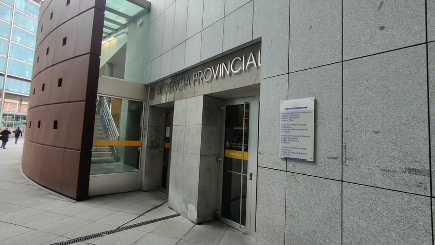 La Audiencia Provincial de Oviedo acuerda la libertad provisional de la mujer implicada en la sustracción de su hija tras más de tres meses desaparecida