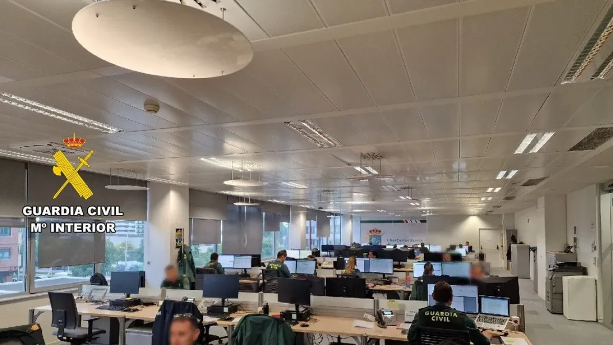 Estafan 5.000 € en Lleida con una falsa oferta de empleo en Instagram