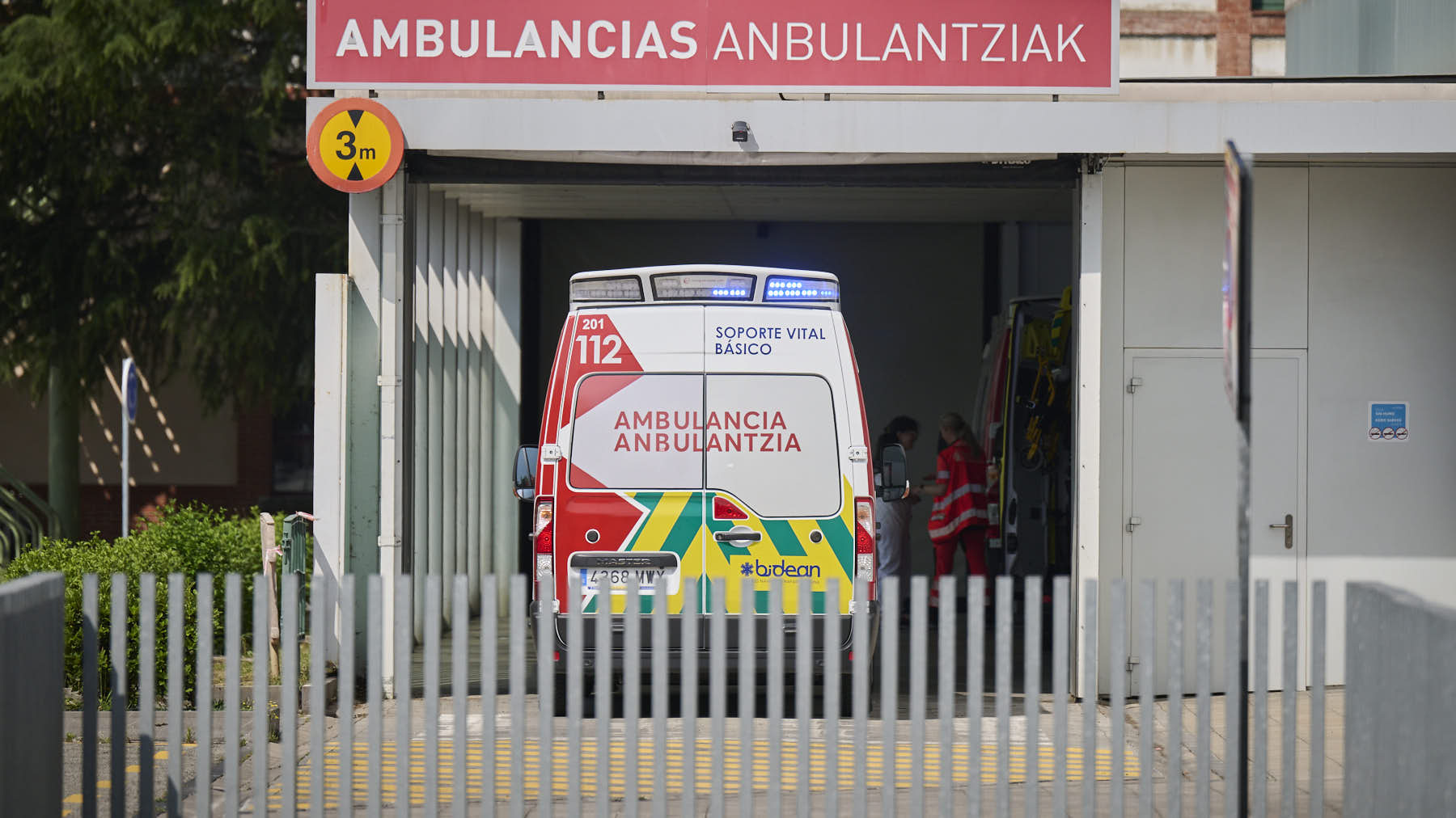 Menor herido con arma blanca en Pamplona: Agresión frente a instituto y rápida detención del presunto autor