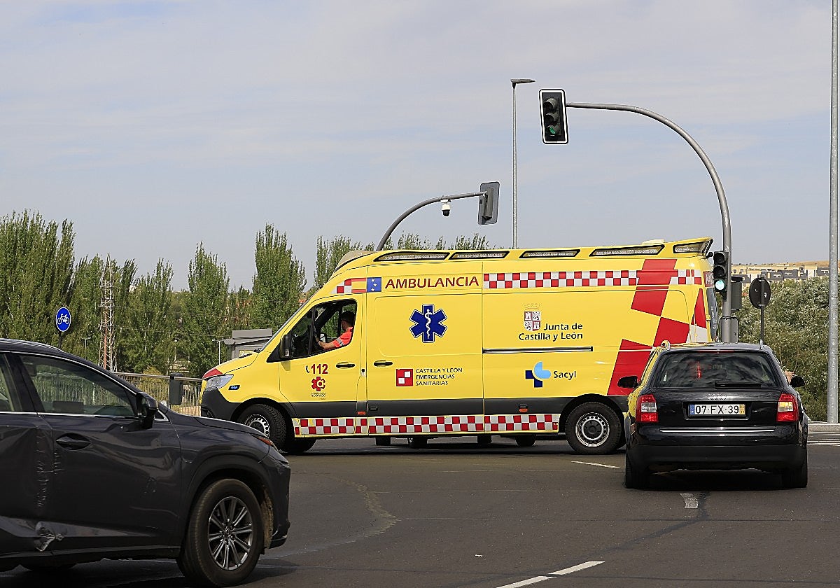 Mujer resulta herida tras ser atropellada en el Paseo del Rollo de Salamanca