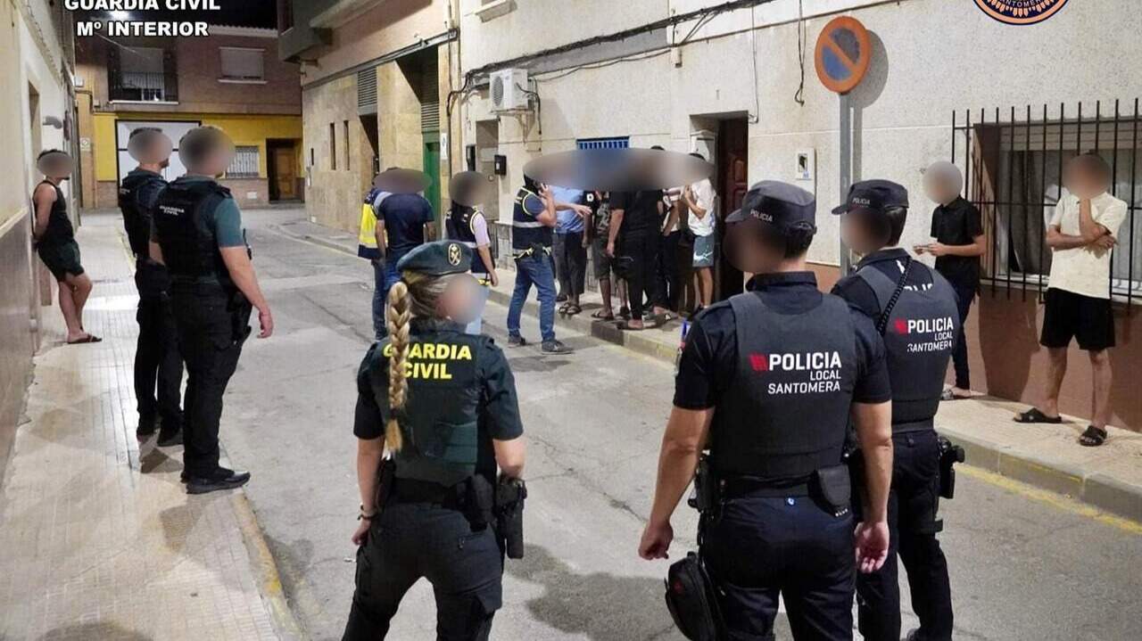 Operativo en Santomera: cuatro personas en situación irregular en España y cinco infracciones por drogas