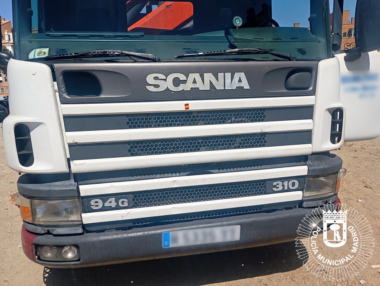 Recuperan camión frigorífico robado en Valdemoro tras arrojar al conductor y romperle un brazo