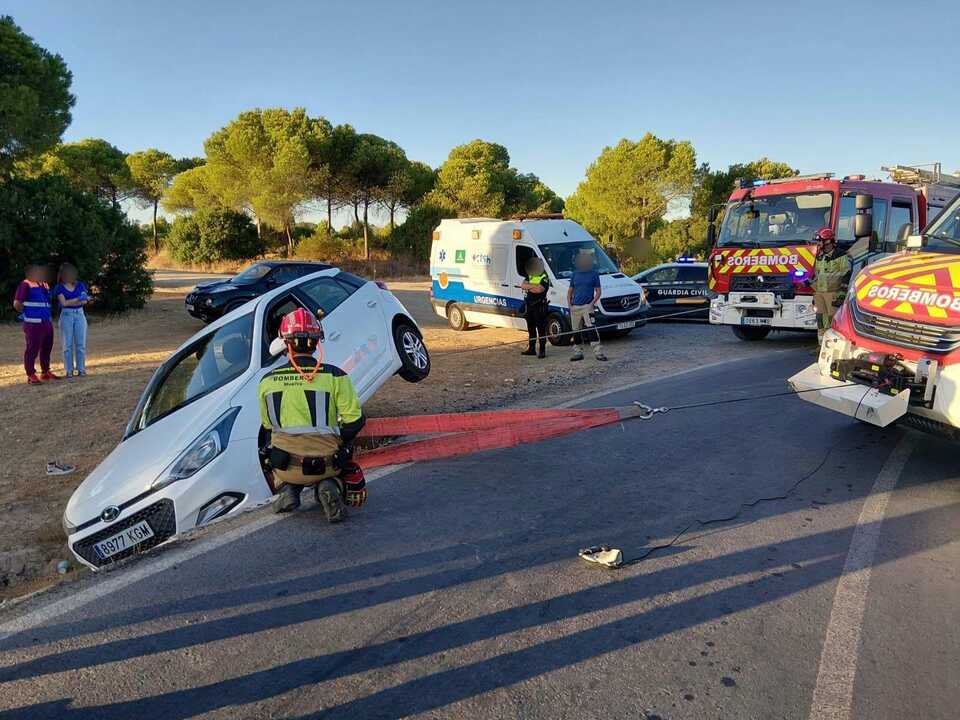 Así quedó el vehículo tras el accidente. Fuente: SAB