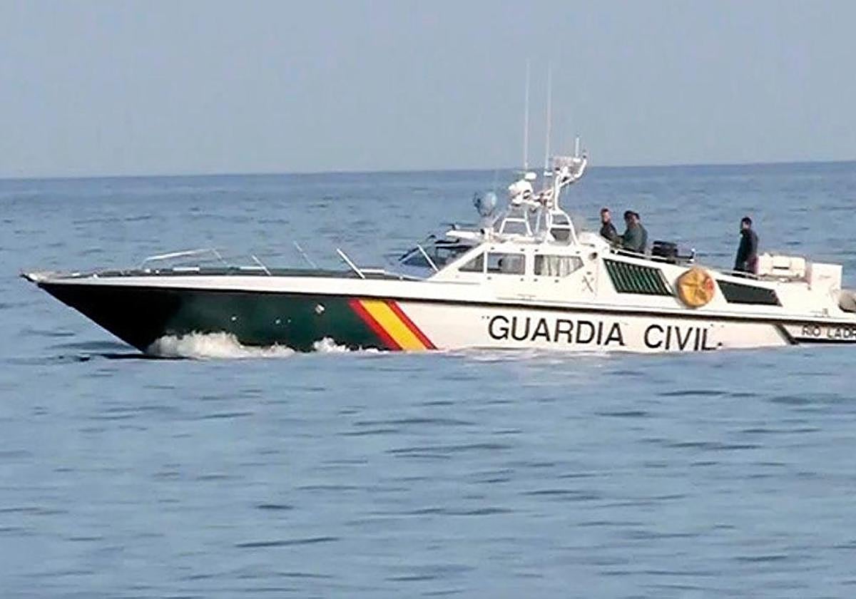 Tragedia en las costas de Málaga: La Guardia Civil investiga la muerte de dos jóvenes migrantes hallados ahogados en el mar
