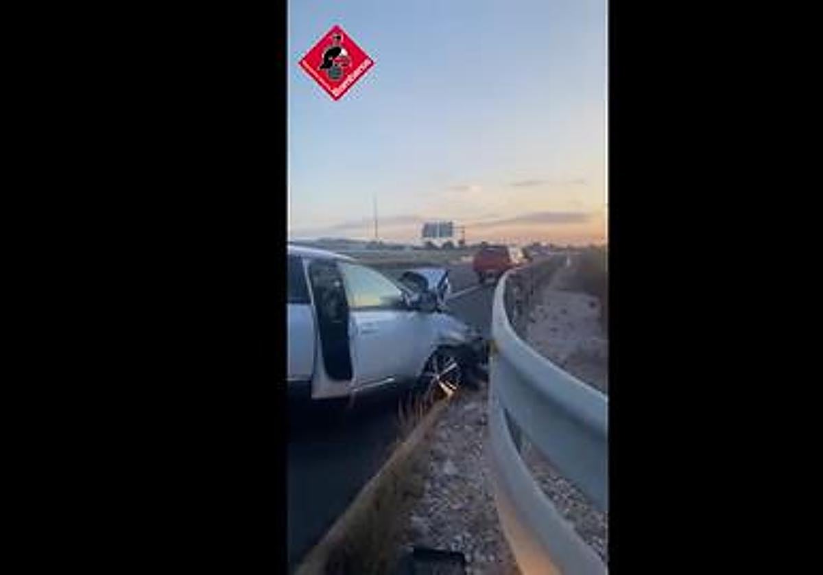 <p><strong>Trágico accidente en la AP-7: una mujer fallece y dos heridos en Crevillent</strong></p>