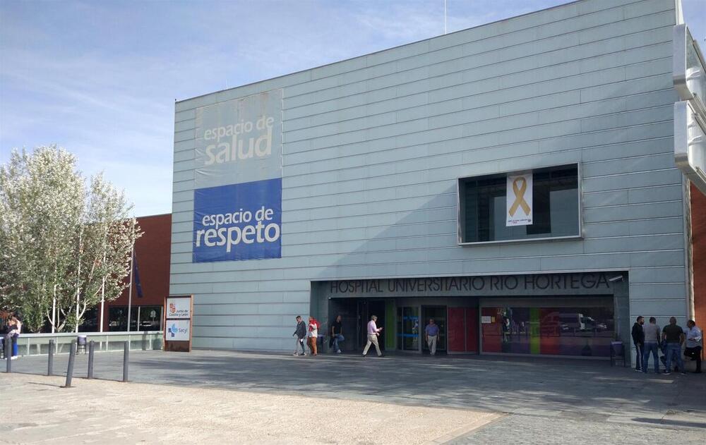 Trasladan a 3 mujeres al hospital por una posible intoxicación