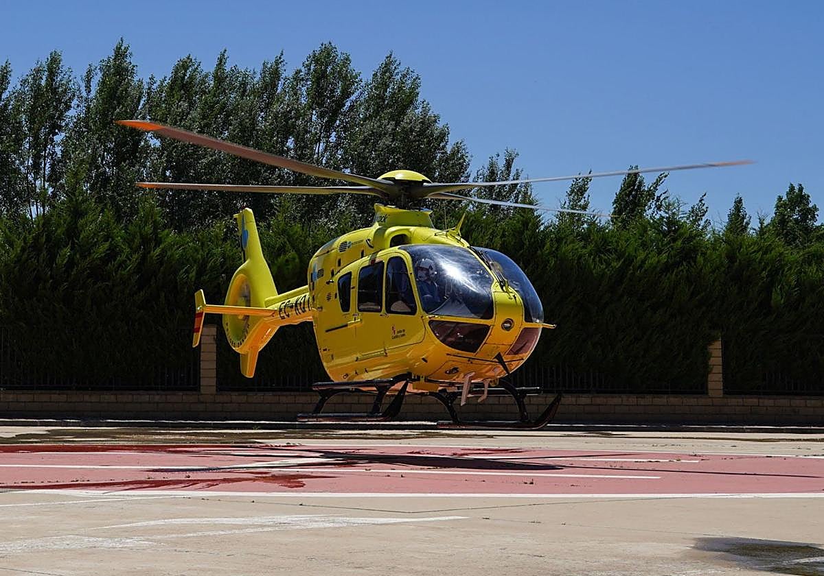 Herido y evacuado en helicóptero tras una colisión entre un coche y una furgoneta en una carretera de Burgos