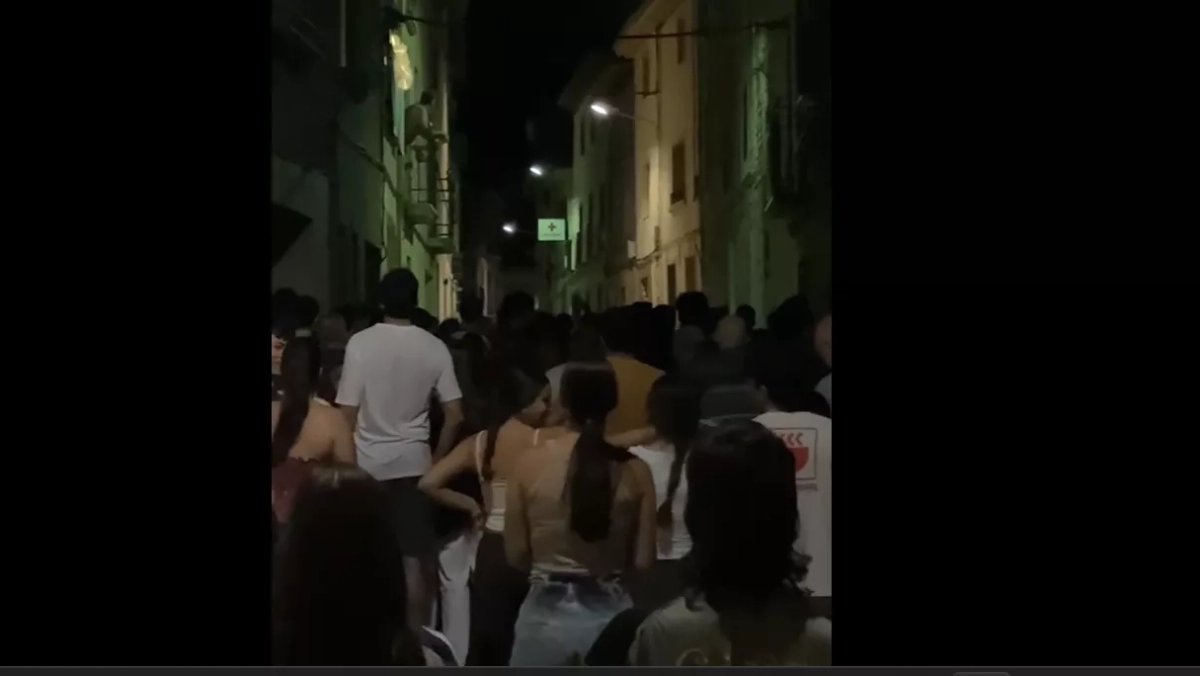 Los vecinos de Almudévar evitan un intento de okupación en una vivienda de la plaza Ortiz