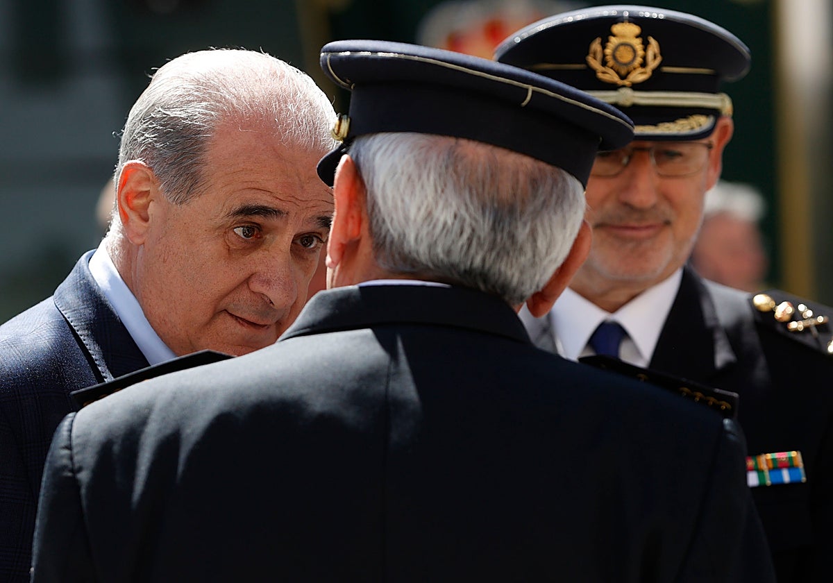 La estafa que usurpa a la Policía y amenaza con detenerte se expande por Valencia