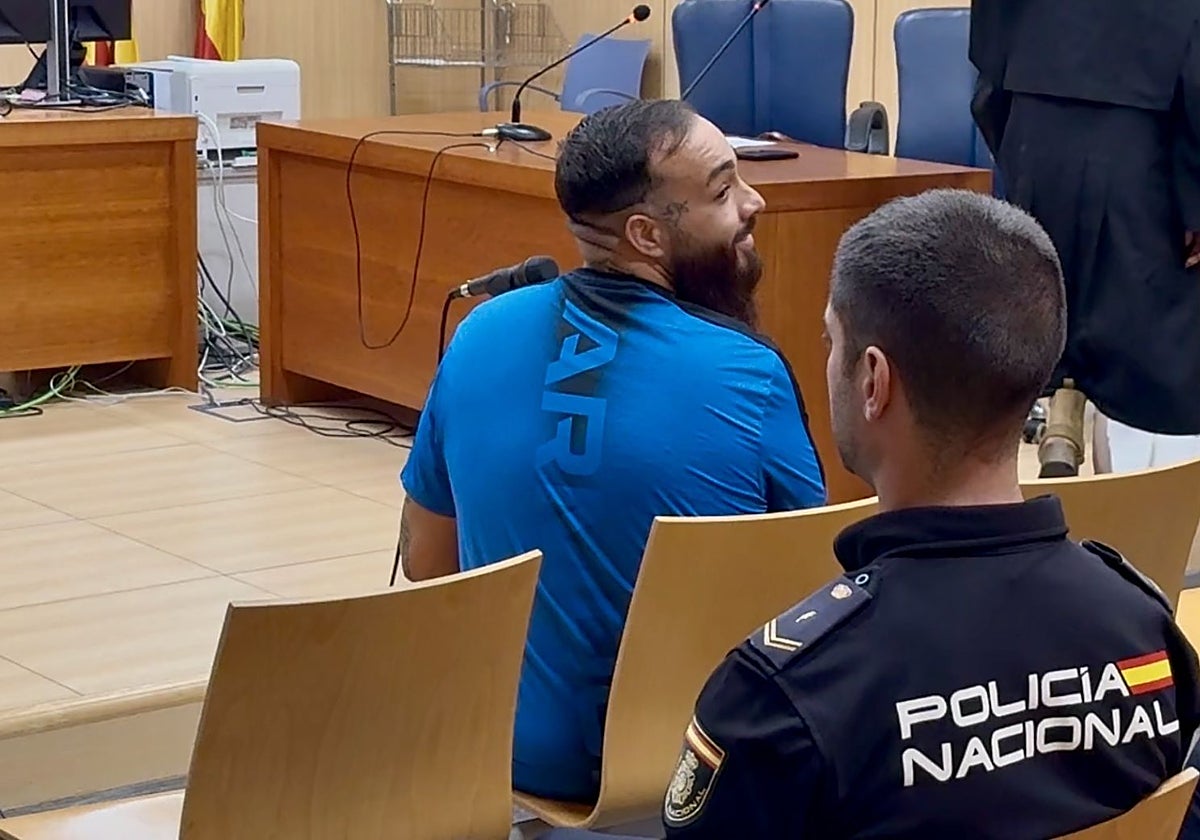 Nueva condena al autor del atropello de la Ronda Nord: «Trae el ácido que vamos a matarlo»