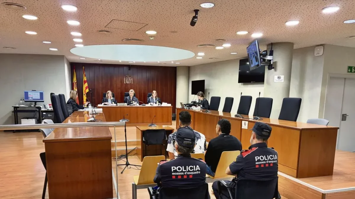 Dicen que no sabían que llevaban 4 kilos de cocaína en el coche