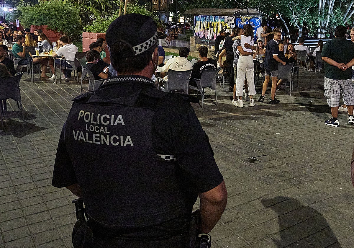 Condenado a tres años de prisión por intentar matar a puñaladas a un hombre en Valencia