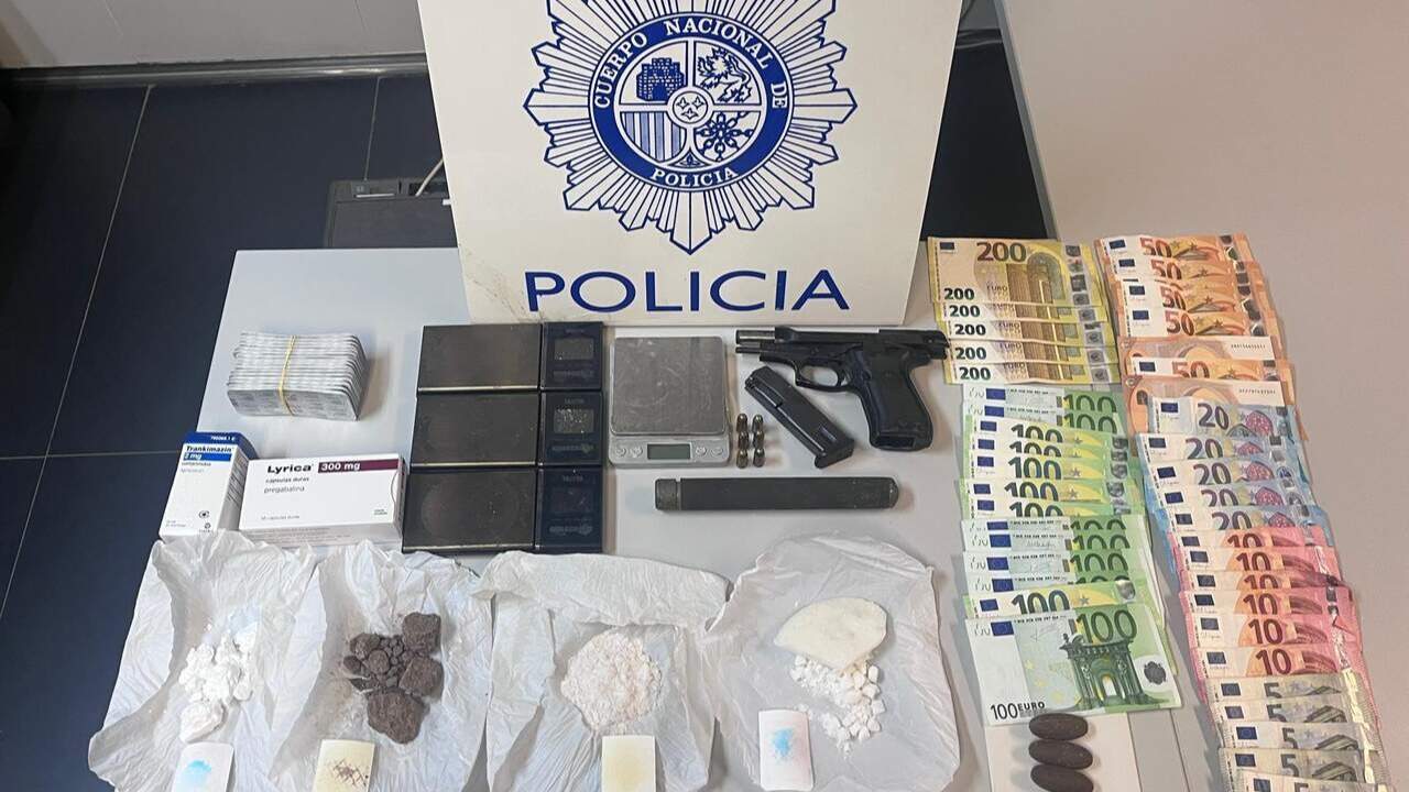 Desmantelado en Los Mateos (Cartagena) un punto de venta de droga oculto tras un búnker