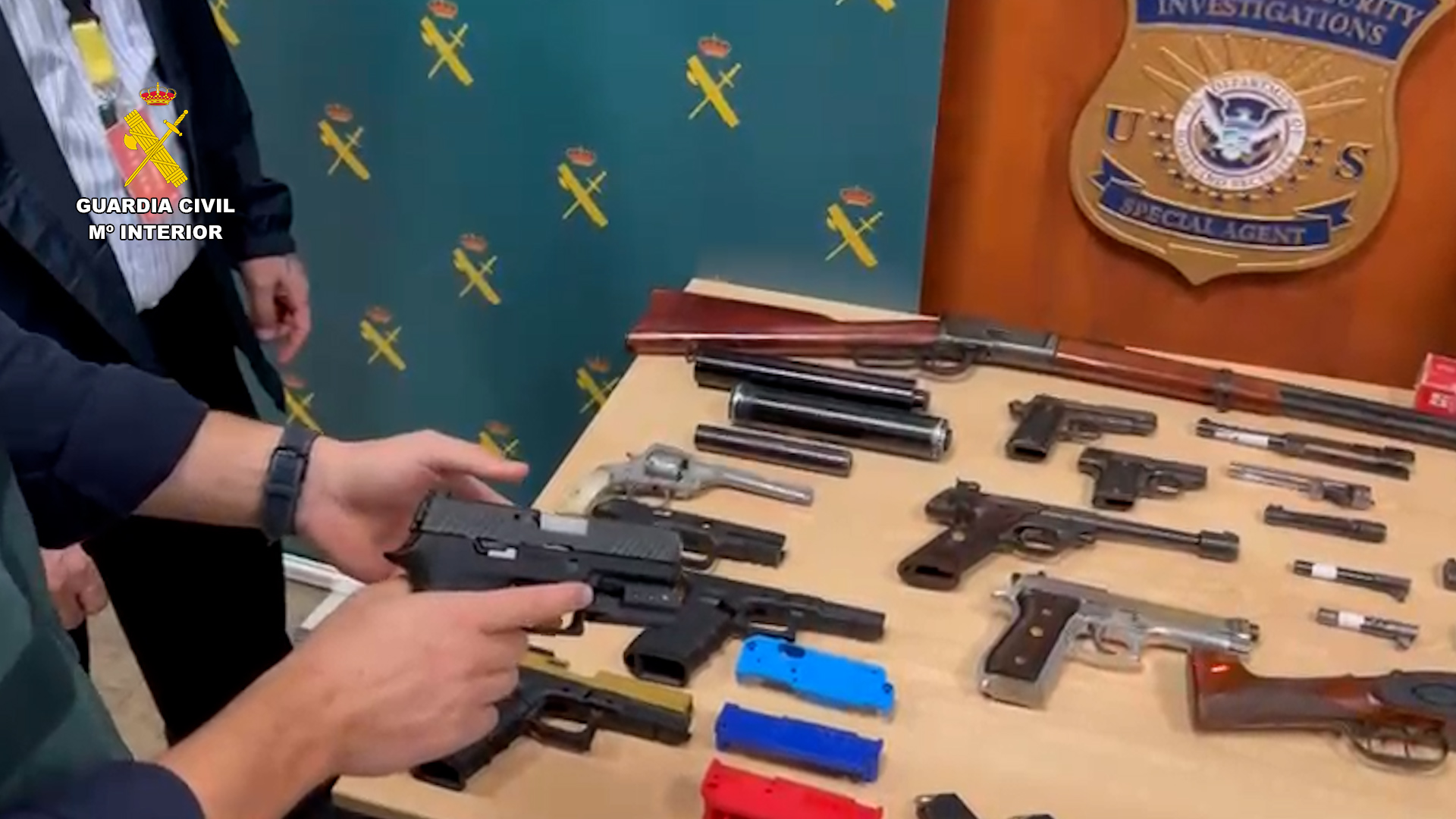 Detenido en Madrid por montar y vender pistolas