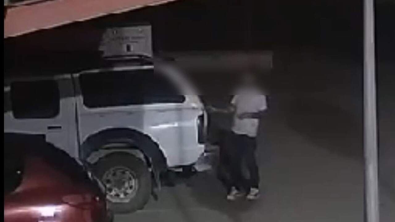 Detenido tras quedar grabado mientras inspeccionaba varios coches antes de cometer un robo en Barásoain
