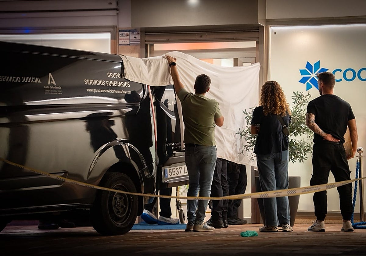 Un joven de 18 años, detenido por el asesinato a tiros del cirujano estético en Marbella