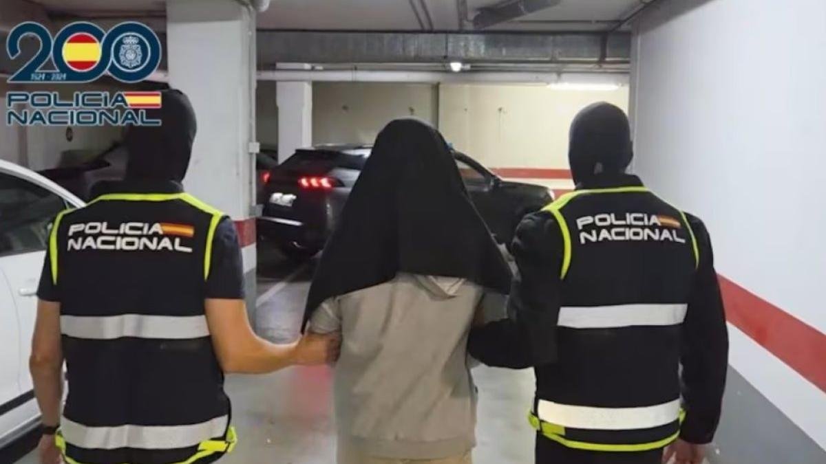 Detenido en Tarragona un sospechoso de radicalización yihadista que consumía propaganda de DAESH