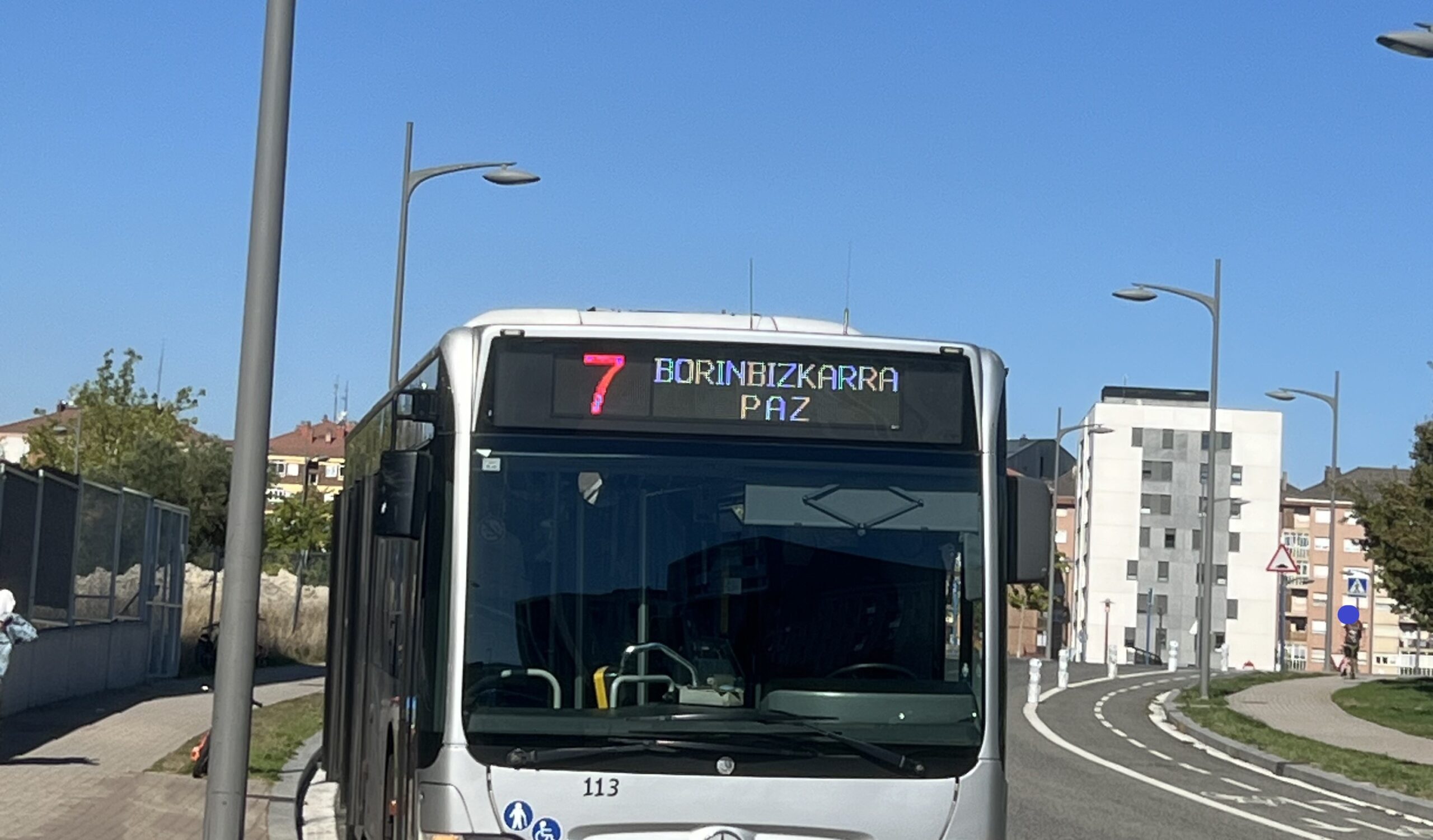 Ayuntamiento de Vitoria comprueba si su trabajador orinó en la calle
