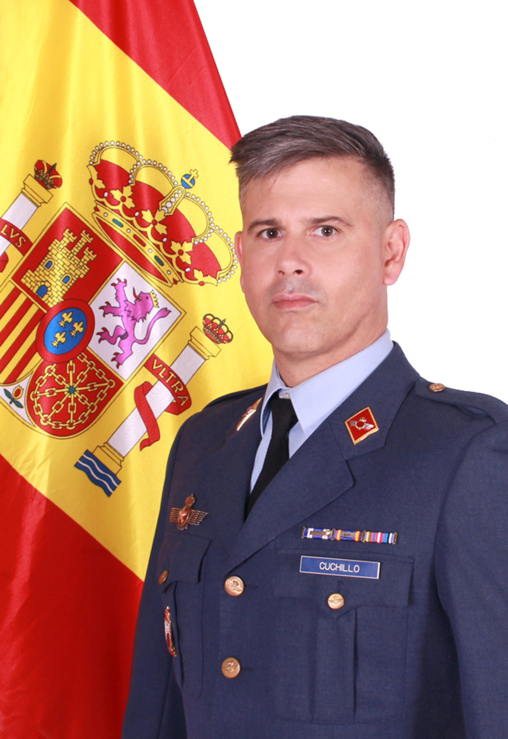 Un sargento de la Base salva la vida de un hombre en parada