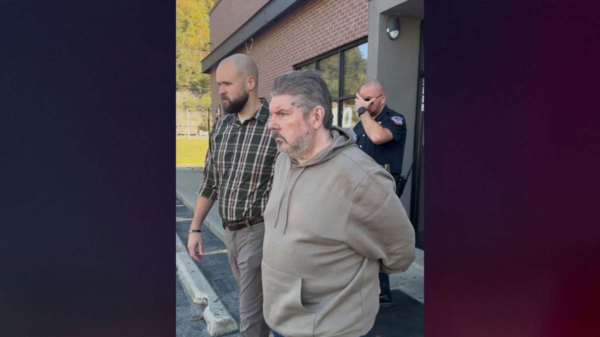 Kentucky man arrested at Buffalo Wild Wings after allegedly keeping mom’s mummified body for 4 months