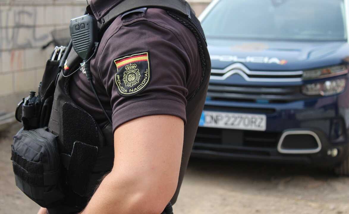 Muere tras un tiroteo de madrugada