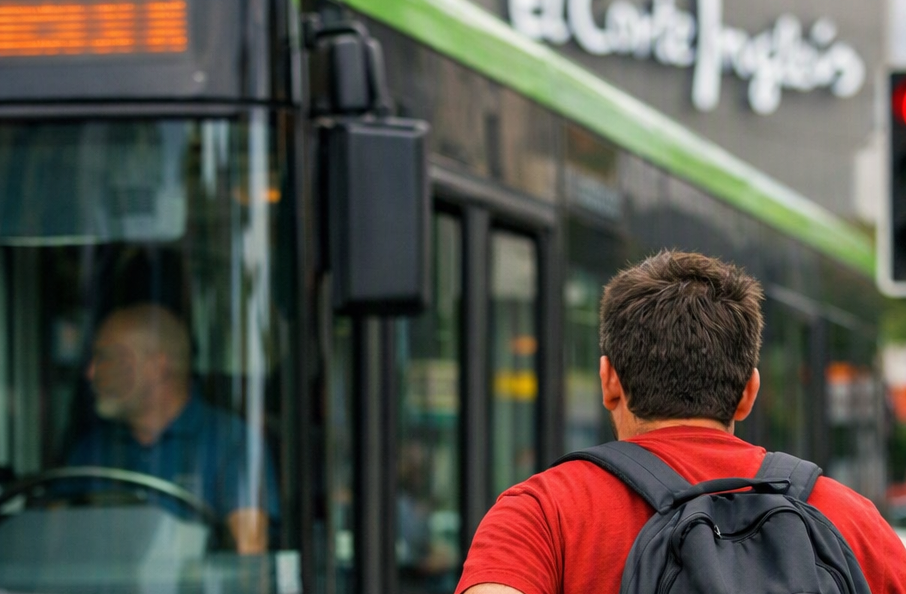 Ataques de puertas de bus a usuarios