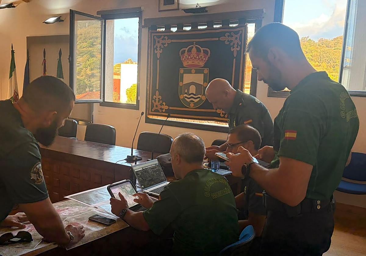Sucesos: El dispositivo de búsqueda de Salva en Losar de la Vera se refuerza con equipos de montaña