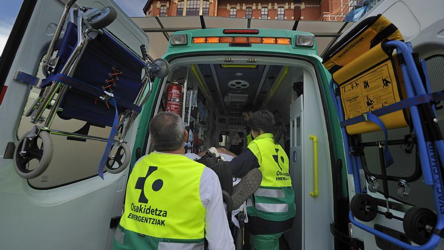 Herido un joven en Donostia en un accidente entre un coche y una motocicleta