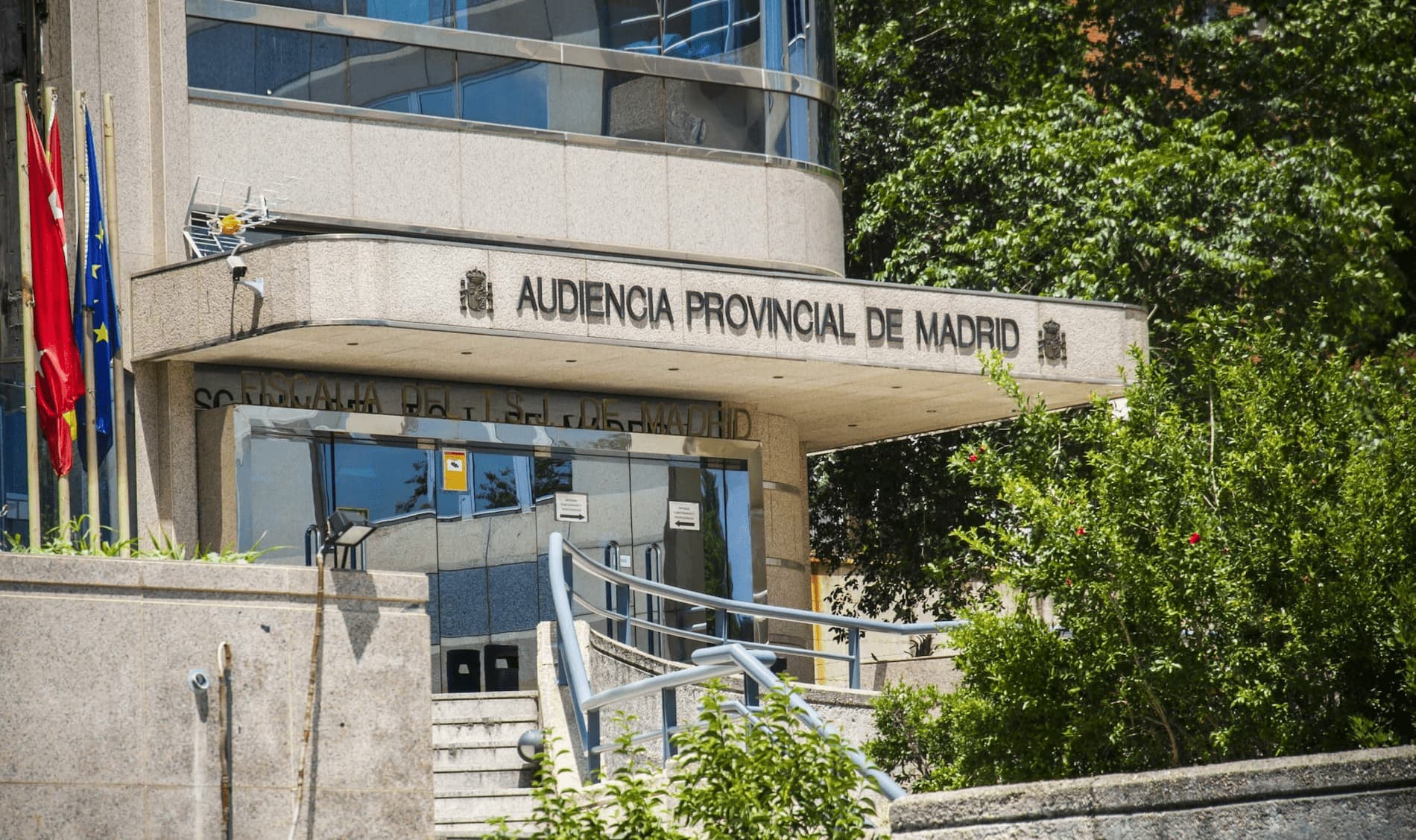 Ocho acusados por robos y torturas en chalets de Madrid
