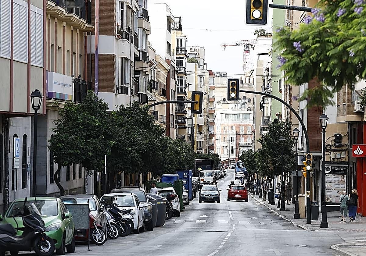 Un menor de 16 años, apuñalado con unas tijeras a la salida del colegio tras una disputa de tráfico en Málaga