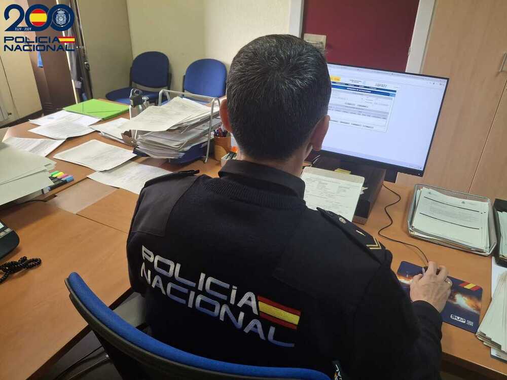 La Policía Nacional alerta sobre las estafas por correo online