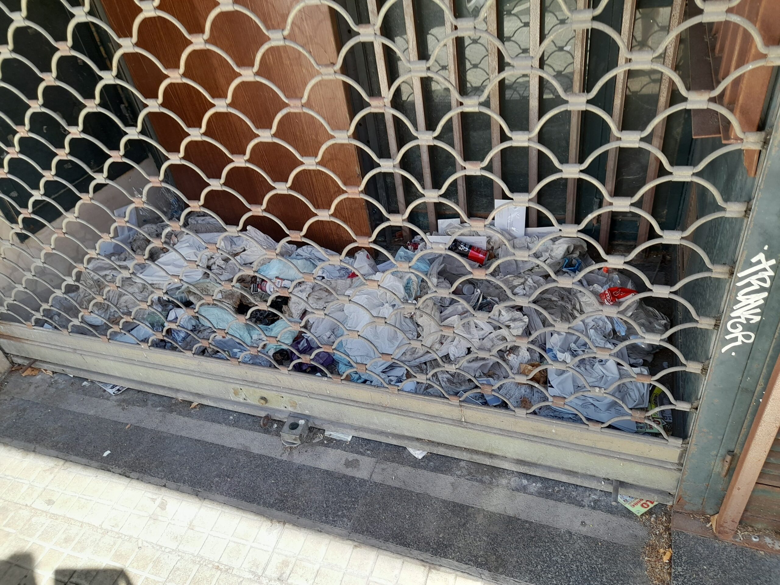 Récord de porquería en una lonja de Vitoria